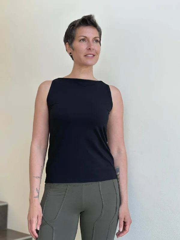 Performance vestBoatneck Tank