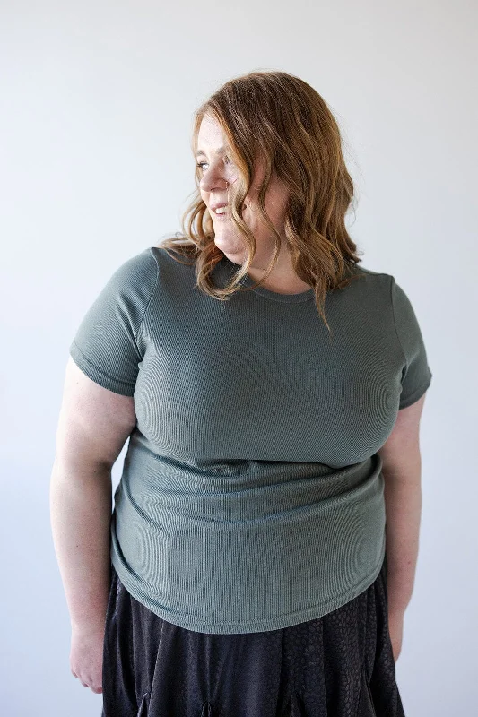 CroptopcashmereCROPPED SHORT SLEEVE RIBBED TEE IN AEGEAN TEAL